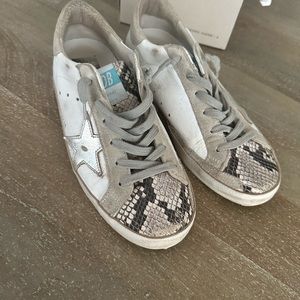 Golden Goose Superstars size 37